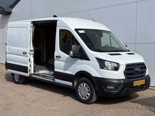 Ford E-Transit 68kWh 184PK L3H2 317km WLTP 94% (SOH) BEV Snelladen Carplay Climate control Camera Parkeersensore... ActivLease financial lease
