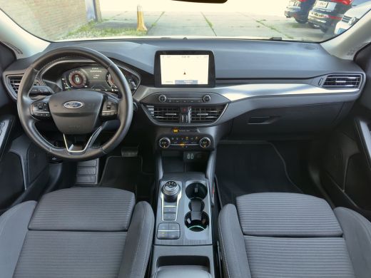 Ford Focus 1.0 ECOBOOST AUT8 TITANIUM X NAVI CAMERA APPLE-CARPLAY LED LMV PDC ActivLease financial lease
