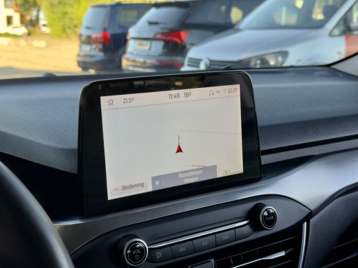 Ford Focus 1.0 ECOBOOST AUT8 TITANIUM X NAVI CAMERA APPLE-CARPLAY LED LMV PDC ActivLease financial lease