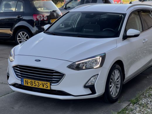 Ford Focus 1.0 ECOBOOST AUT8 TITANIUM X NAVI CAMERA APPLE-CARPLAY LED LMV PDC ActivLease financial lease