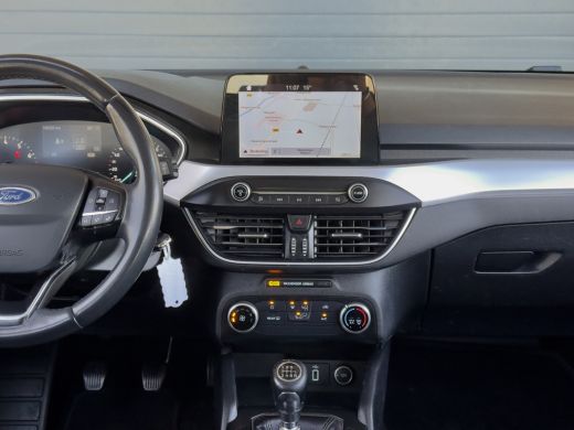 Ford Focus 1.0 ECOBOOST EDITION NW-MODEL! NAVI AIRCO APPLE-CARPLAY LED LMV PDC ActivLease financial lease