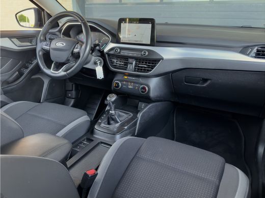 Ford Focus 1.0 ECOBOOST EDITION NW-MODEL! NAVI AIRCO APPLE-CARPLAY LED LMV PDC ActivLease financial lease