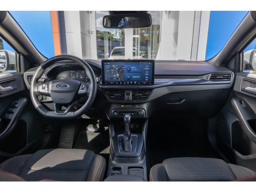 Ford Focus 1.0 EcoBoost Hybrid ST-Line | Stoel/stuur/voorruit verwarming | Apple Carplay/Android Auto | Crui... ActivLease financial lease