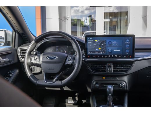 Ford Focus 1.0 EcoBoost Hybrid ST-Line | Stoel/stuur/voorruit verwarming | Apple Carplay/Android Auto | Crui... ActivLease financial lease