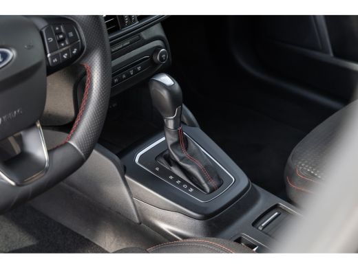 Ford Focus 1.0 EcoBoost Hybrid ST-Line | Stoel/stuur/voorruit verwarming | Apple Carplay/Android Auto | Crui... ActivLease financial lease