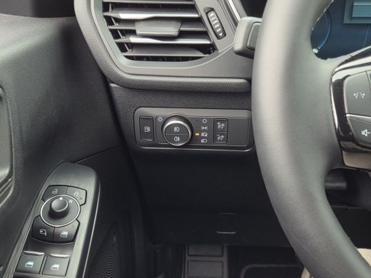 Ford Kuga 2.5 PHEV Active Matrix LED | Headup | Afneembare trekhaak | Carplay | Stoel- stuurverw. | Keyless... ActivLease financial lease