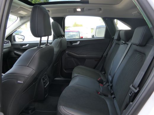 Ford Kuga 2.5 PHEV Active X | Panoramadak | Trekhaak | Matrix LED | 19 Inch | AGR Stoelen | B&O Audio | Ada... ActivLease financial lease