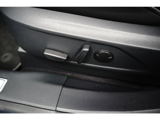 Ford Mustang Mach-E Mach-E GT Extended AWD 98 kWh | Achteruitrijcamera | Apple Carplay/Android Auto|telefoonintegrati... ActivLease financial lease