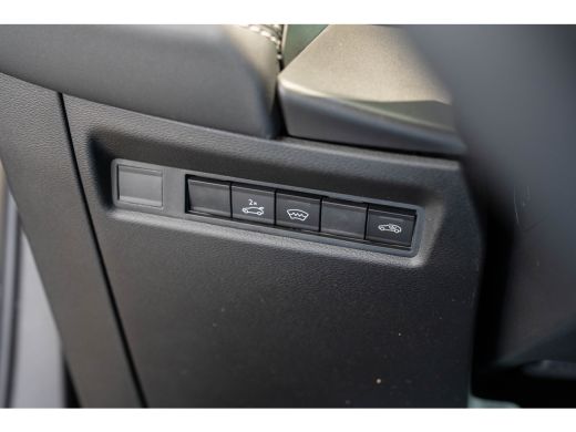 Jeep Compass First Edition | Panoramadak | Stoel & Stuurverwarming | Elektrische Achterklep | Navigatie | Came... ActivLease financial lease