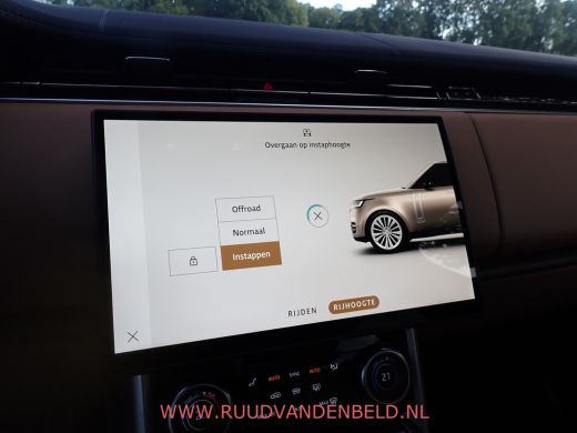 Land Rover Range Rover 3.0 P440e HSE PHEV !! FABRIEKSGARANTIE TOT 9/2028 !! / SOH 91% / 360* / HEAD-UP / PANO / ACC / ActivLease financial lease