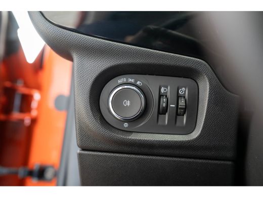 Opel Corsa 1.2 Edition | Camera | Parkeersensoren | Apple Carplay & Android Auto | Lichtmetalen velgen | Air... ActivLease financial lease