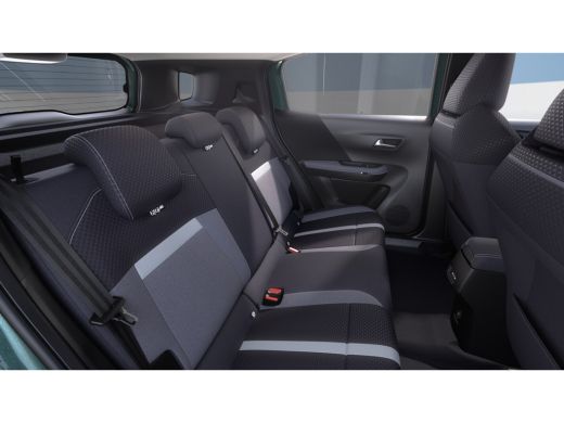 Opel Frontera GS - Electric | 11 kW boordlader | 17" Lichtmetalen velgen in Zwart met 215/60 R17 banden | Achte... ActivLease financial lease