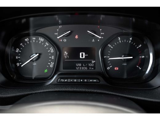 Peugeot Expert 1.5 BlueHDi 100 | 3-Zits | Camera | Carplay | Cruise | PDC | Airco ActivLease financial lease