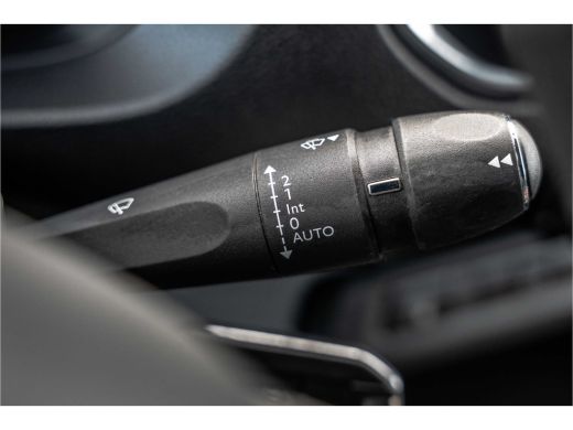 Peugeot Expert 1.5 BlueHDi 100 | 3-Zits | Camera | Carplay | Cruise | PDC | Airco ActivLease financial lease