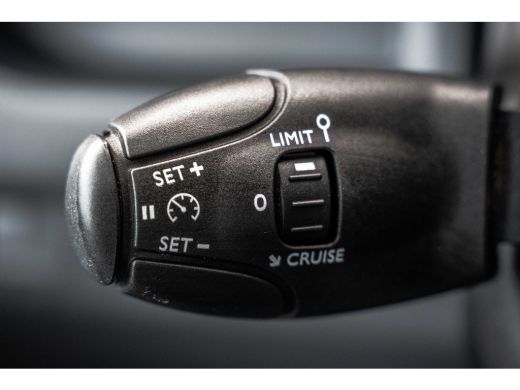 Peugeot Expert 1.5 BlueHDi 100 | 3-Zits | Camera | Carplay | Cruise | PDC | Airco ActivLease financial lease