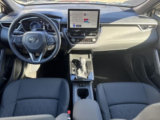 Toyota Corolla Cross Hybrid 140 Dynamic ActivLease financial lease