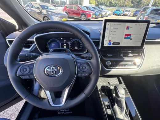 Toyota Corolla Cross Hybrid 140 Dynamic ActivLease financial lease