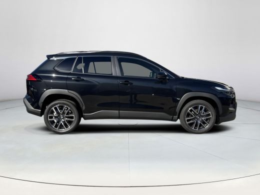 Toyota Corolla Cross Hybrid 140 Dynamic ActivLease financial lease