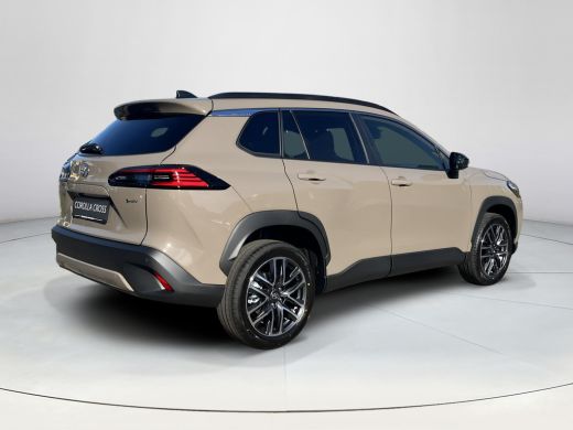 Toyota Corolla Cross Hybrid 140 Dynamic | Mud Bath metallic | Nieuw uit voorraad leverbaar | ActivLease financial lease