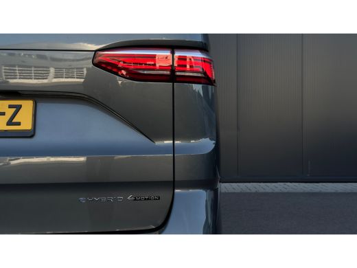 Volkswagen Multivan 245pk 1.5 eHybrid L2 4Motion | Trekhaak | Vis-A-Vis | 4 Seizoenen Banden | ActivLease financial lease
