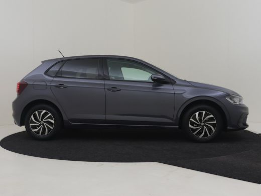 Volkswagen Polo 1.0 TSI 95PK Life Edition l App Connect l Parkeersensoren l Digital Dash l Adaptive Cr Control l ... ActivLease financial lease