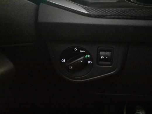 Volkswagen Polo 1.0 TSI 95PK Life Edition l App Connect l Parkeersensoren l Digital Dash l Adaptive Cr Control l ... ActivLease financial lease