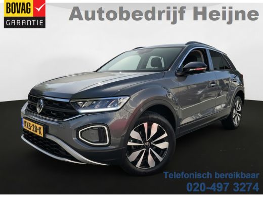 Volkswagen T-Roc TSI 115PK LIFE GOAL EDITION NAVI/CARPLAY/PDC ActivLease financial lease