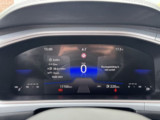 Volkswagen T-Roc TSI 115PK LIFE GOAL EDITION NAVI/CARPLAY/PDC ActivLease financial lease
