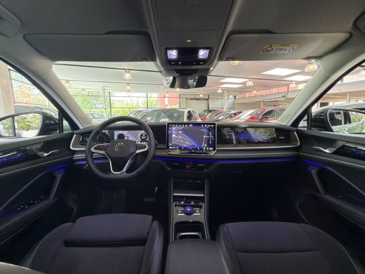Volkswagen Tayron 1.5 TSI eHybrid 204PK DSG HYBRID ELEGANCE 360&deg;CAMERA/TREKHAAK/IQ.LIGHT/KEYLESS ActivLease financial lease
