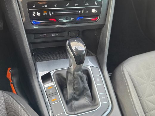 Volkswagen Tiguan 1.5 TSI Life Business Cruise control adaptief met stop&go / keyless entry/start / hill hold ActivLease financial lease