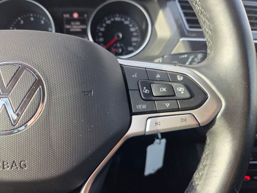 Volkswagen Tiguan 1.5 TSI Life Business Cruise control adaptief met stop&go / keyless entry/start / hill hold ActivLease financial lease