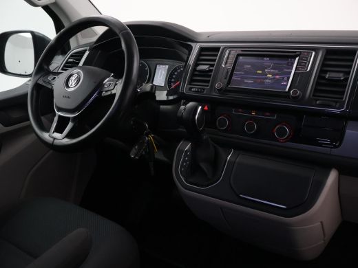 Volkswagen Transporter 2.0 TDI 150 PK DSG L2H1 HIGHLINE + 2 SCHUIFDEUREN | APPLE CARPLAY | TREKHAAK | COMFORTSTOELEN ActivLease financial lease