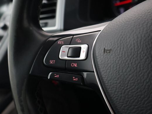 Volkswagen Transporter 2.0 TDI 150 PK DSG L2H1 HIGHLINE + 2 SCHUIFDEUREN | APPLE CARPLAY | TREKHAAK | COMFORTSTOELEN ActivLease financial lease