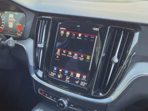 Volvo  V60 T6 Recharge AWD R-Design | Camera | Adaptive Cruise | Winter Pack | CarPlay | Harman/Kardon ActivLease financial lease