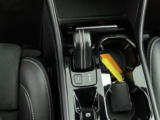Volvo  XC40 1.5 T4 Recharge R-Design | 1e Eigenaar - NL Auto | Apple Carplay - Android Auto | Stoel + Stuurve... ActivLease financial lease