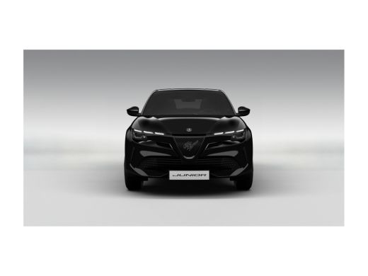 Alfa Romeo Junior Ibrida ActivLease financial lease