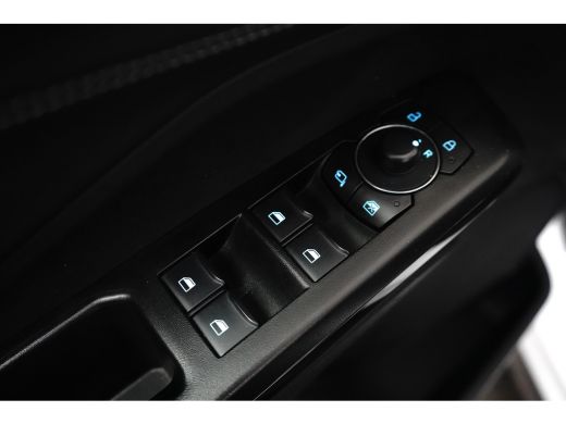 Ford Puma Titanium | Adaptive Cruise Control / Stoel- en stuurwielverwarming / Elektrisch schuif/kantel-dak... ActivLease financial lease