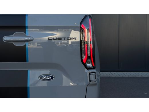 Ford Transit Custom 320 2.5 PHEV L2H1 Sport DC | Elec. Verstelbare Stoel | Trekhaak Wegklapbaar | Led | Dubbele Schui... ActivLease financial lease