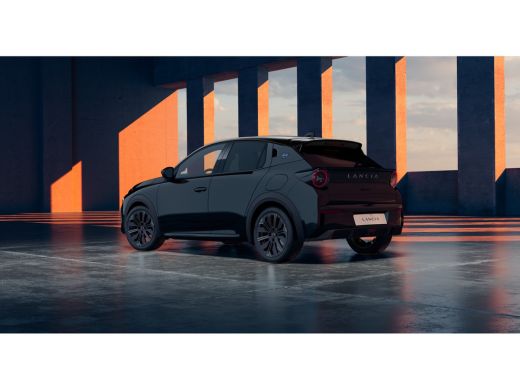 Lancia Ypsilon Ibrida HF Line ActivLease financial lease