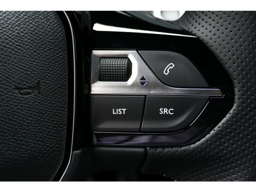Peugeot 2008 GT | Active Safety Brake met camera en radar (automatisch noodremsysteem) met Distance Alert (waa... ActivLease financial lease