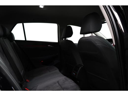 Volkswagen Golf 1.4 eHybrid Style | Adaptive Cruise Control / Automaat / Ergo bestuurdersstoel (elektrisch verste... ActivLease financial lease
