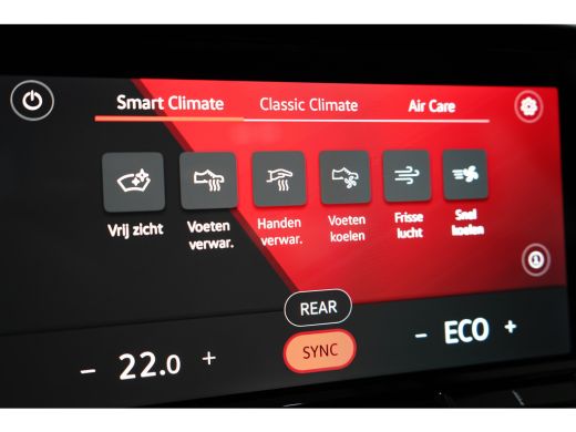 Volkswagen Golf 1.4 eHybrid Style | Adaptive Cruise Control / Automaat / Ergo bestuurdersstoel (elektrisch verste... ActivLease financial lease