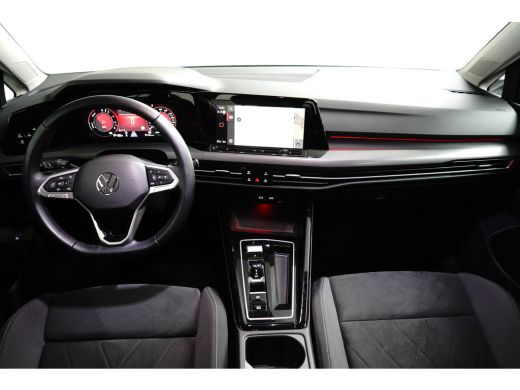 Volkswagen Golf 1.4 eHybrid Style | Adaptive Cruise Control / Automaat / Ergo bestuurdersstoel (elektrisch verste... ActivLease financial lease