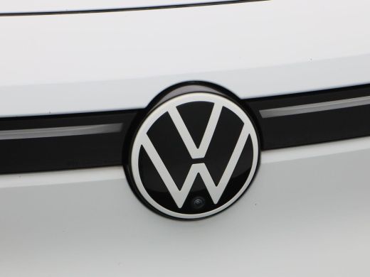 Volkswagen ID.4 Max 77 kWh 204 Pk | Head UP | Panorama dak | 360 Camera | Trekhaak | Memorie | Warmtepomp  |21 In... ActivLease financial lease