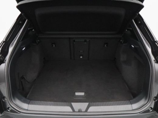 Volkswagen ID.4 Max 77 kWh 204 Pk | Panoramadak | 360 Camera | Leer | Adaptive Cruise | Navigatie | 21 Inch | 48... ActivLease financial lease