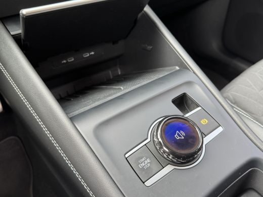 Volkswagen Tiguan 1.5 eTSI DSG LIFE GOAL 360&deg; CAMERA/IQ.LIGHT/TREKHAAK ActivLease financial lease