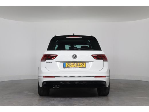 Volkswagen Tiguan 1.5 TSI ACT Comfortline Business R-Line | Dealer Onderhouden! | Open Dak | Virtual | Leder | Stoe... ActivLease financial lease