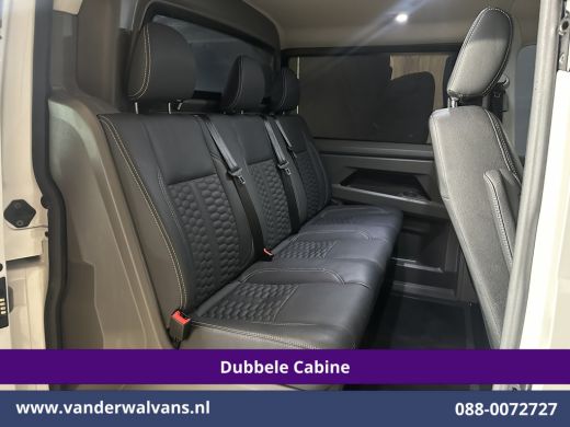 Volkswagen Transporter 2.0 TDI 150pk Automaat L2H1 BULLI Dubbele Cabine Euro6 Airco | 5-Zits | Camera | Navigatie | Appl... ActivLease financial lease