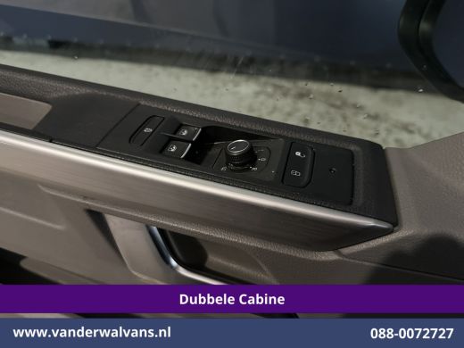 Volkswagen Transporter 2.0 TDI 150pk Automaat L2H1 BULLI Dubbele Cabine Euro6 Airco | 5-Zits | Camera | Navigatie | Appl... ActivLease financial lease