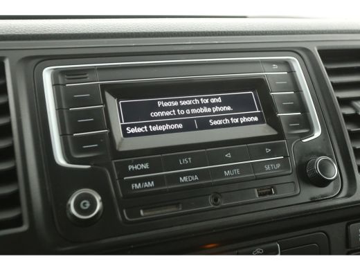 Volkswagen Transporter 2.0 TDI L2H1 | Dubbele Cabine | Airco | Cruise | Parkeersens. | Trekhaak ActivLease financial lease